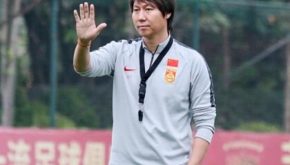 【问答】国足3分变1分，李铁犯了哪三大错误？